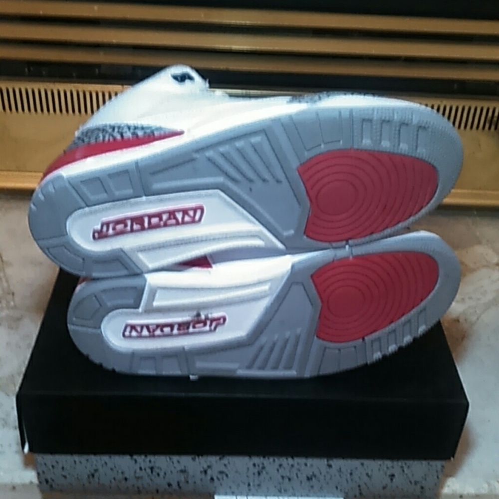❌sold❌Air Jordan #3❌sold❌ - Picture 5 of 6